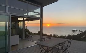 180° Seaviews, Superior Coastal Cottage